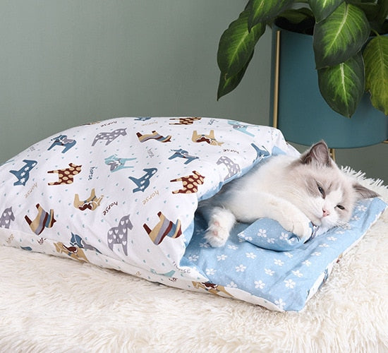 Funki Findz | Pet Beds | Cat Sleeping Bag | Japanese Patterned