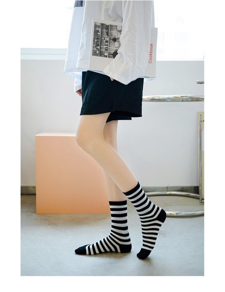 Funki Findz | Socks | Unisex Novelty Socks | Cow Print Stripes