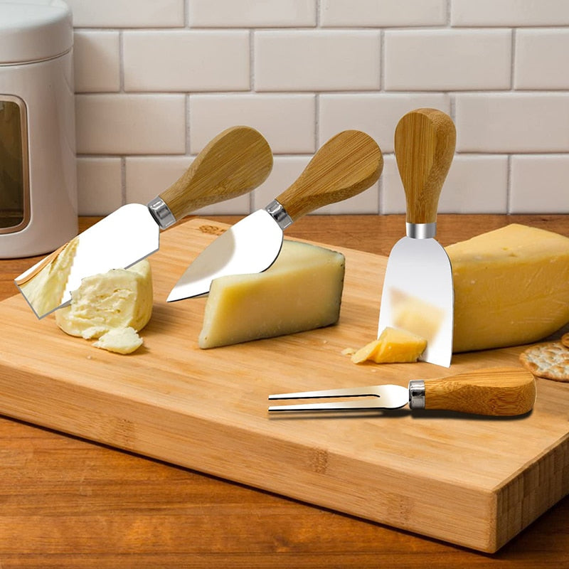 Funki Findz | Cheese Knives | Wood Handled 4 Pcs Set