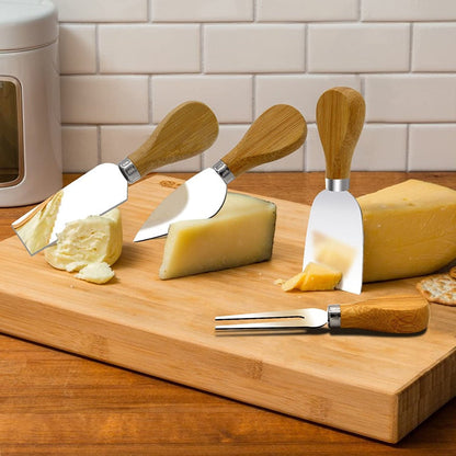 Funki Findz | Cheese Knives | Wood Handled 4 Pcs Set