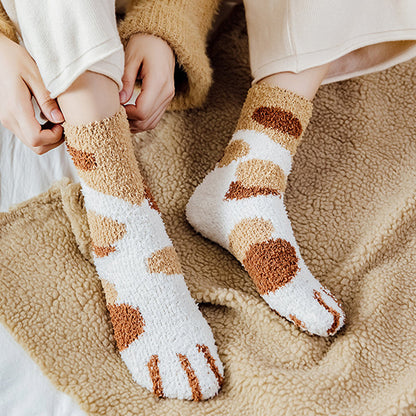 Funki Findz | Socks | Unisex Fuzzy Warm Paw Print Socks 6 Pcs