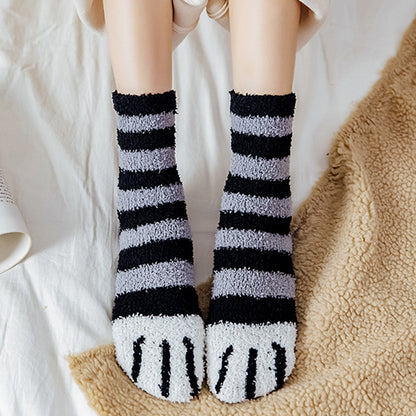 Funki Findz | Socks | Unisex Fuzzy Warm Paw Print Socks 6 Pcs