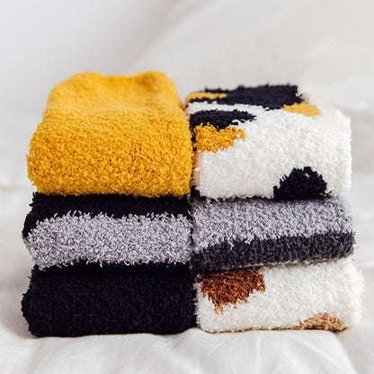 Funki Findz | Socks | Unisex Fuzzy Warm Paw Print Socks 6 Pcs