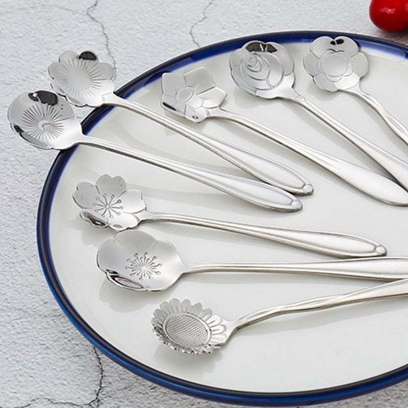 Funki Findz | Spoons | Flower Gold Dessert Spoons 8 Pcs Set